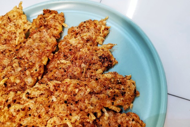 Хрустящие сырные кето-ломтики