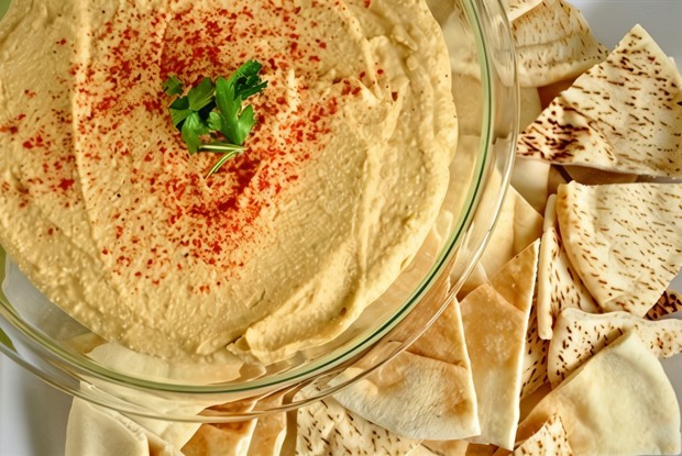 Хумус из консервированного нута