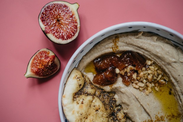 Хумус с инжиром