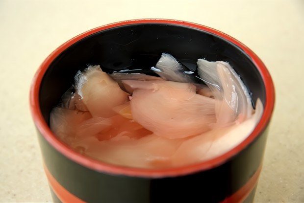 Имбирь маринованный