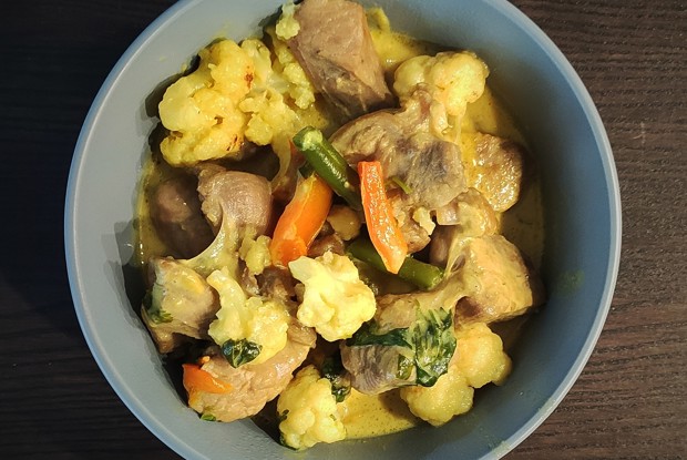 Индейка карри с овощами