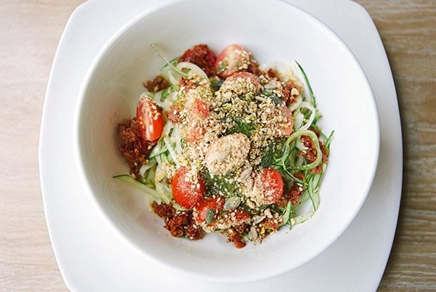 Итальянская сырая тарелка