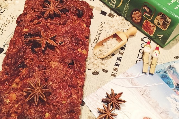 Итальянский рождественский кекс Certosino di Bologna