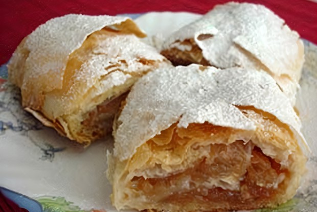 Яблочные штрудели из теста фило