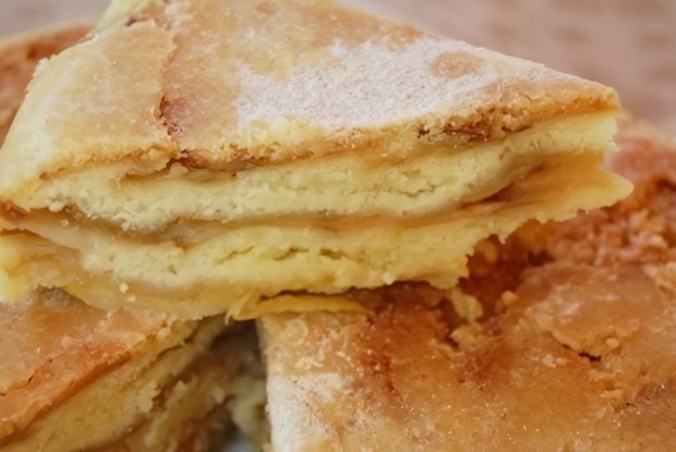 Яблочных пирог из сухих компонентов