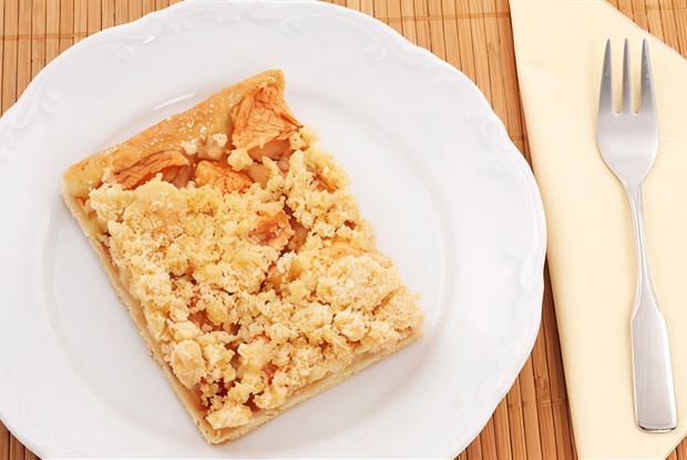 Яблочный пирог с сырной корочкой