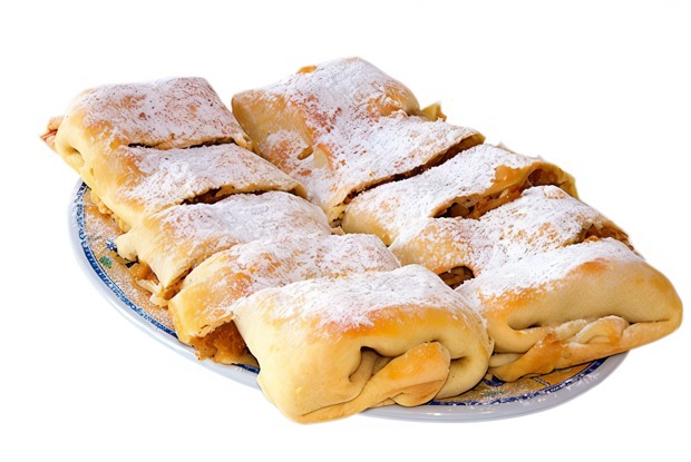 Яблочный штрудель по-польски