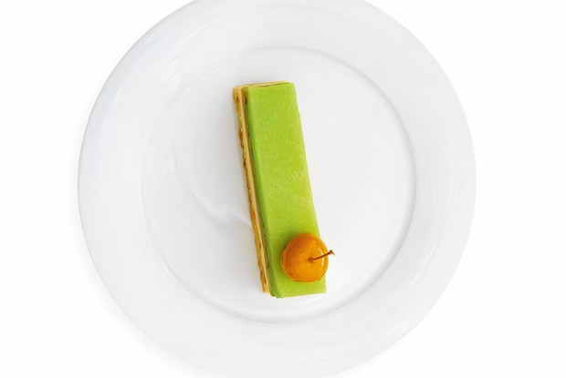 Яблочное пирожное