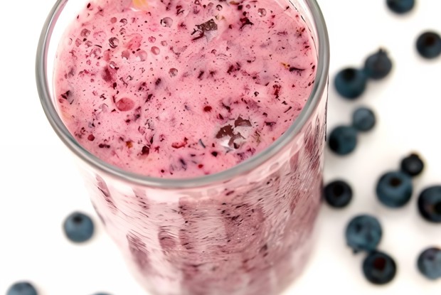 Ягодно-банановый смузи