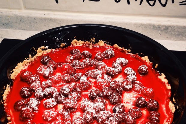 Ягодно-творожный пирог на песочном тесте