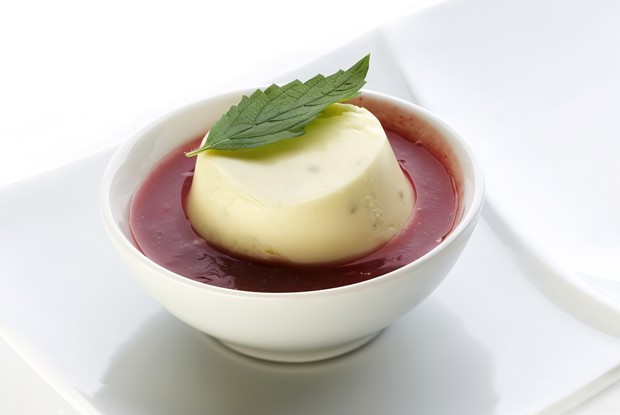 Ягодное пюре