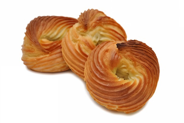 Эклеры с кремом из ветчины