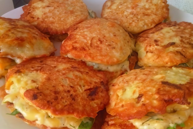 Кабачковые оладьи с морковью