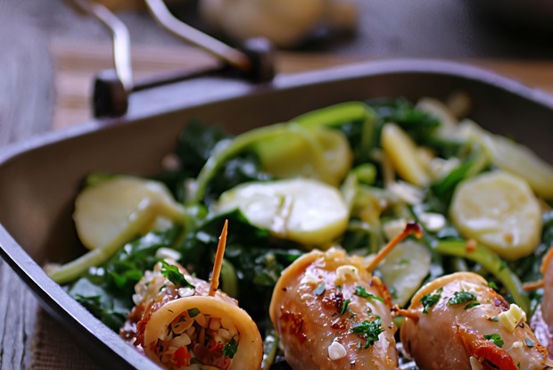 Кальмары фаршированные рисом с прошутто