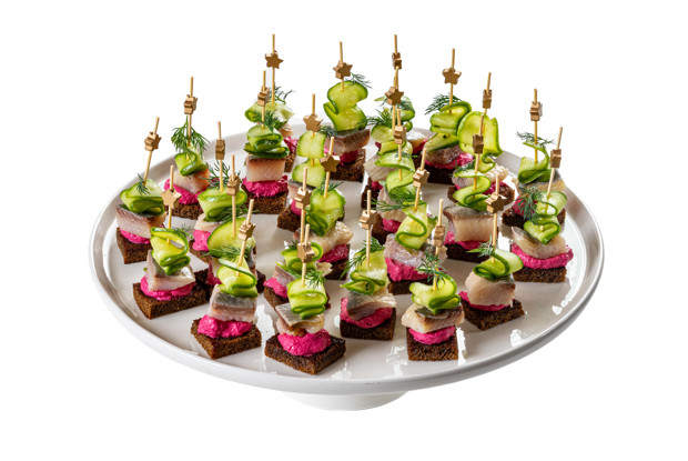 Канапе с селедкой