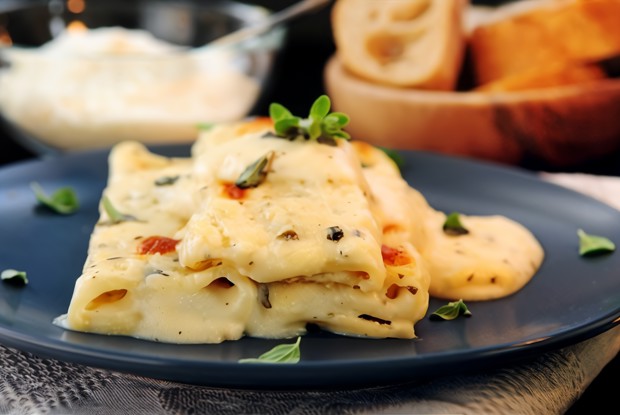 Каннеллони с рагу