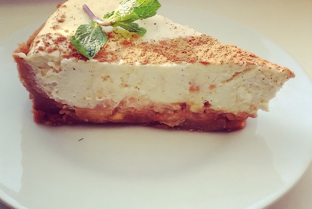 Карамельно-яблочный чизкейк