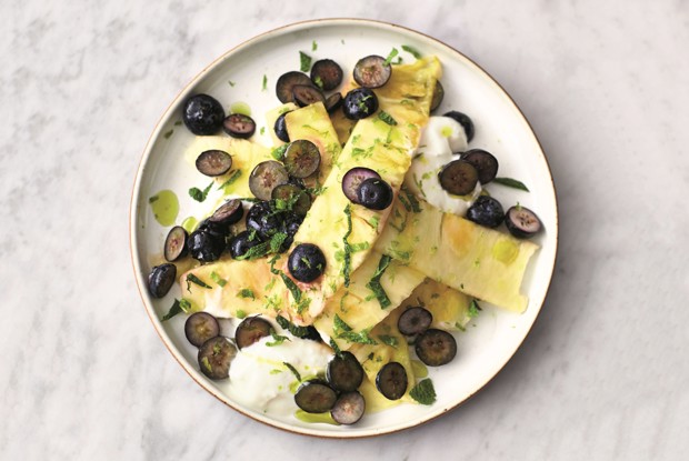 Карпаччо из ананаса