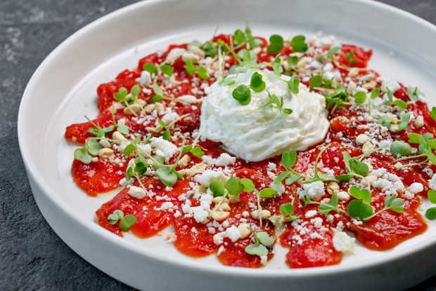 Карпаччо из запеченного арбуза с фетой