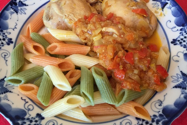 Карри из курицы с овощами