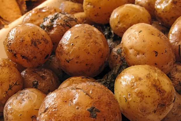 Картофель с шафраном