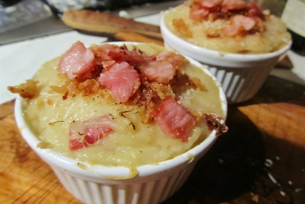 Картофельная запеканка с беконом