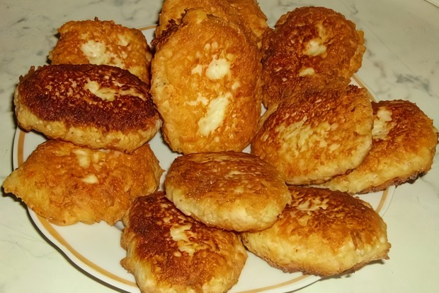 Картофельные биточки на молоке