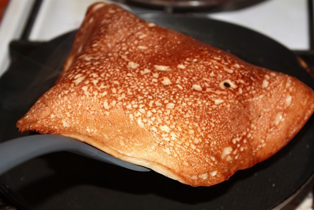 Картофельные блинчики с кервельным соусом