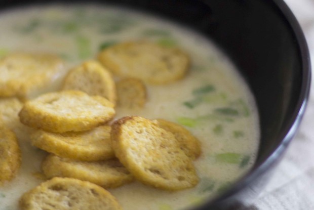 Картофельный суп с луком