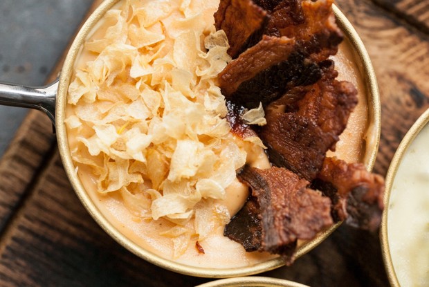 Картофельное пюре с беконом и чесноком