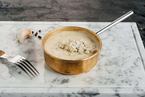 Картофельное пюре с горгонзолой