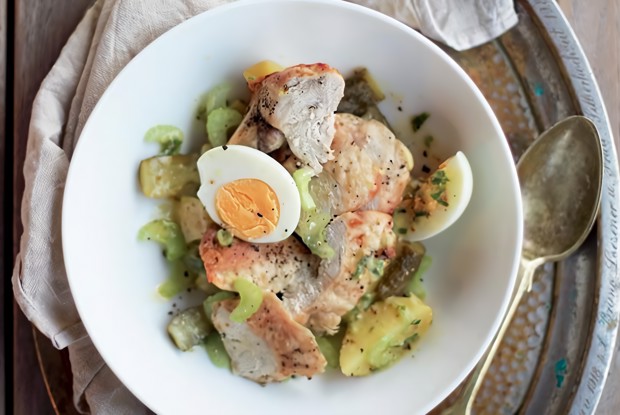 Картофельный салат с запеченной цесаркой