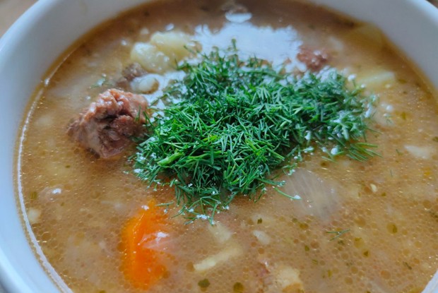 Картофельный суп с рисом на говяжьем бульоне