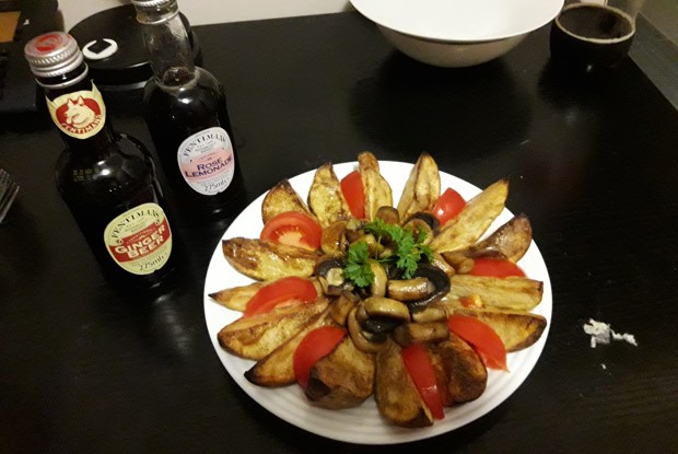 Картошка по-деревенски в духовке