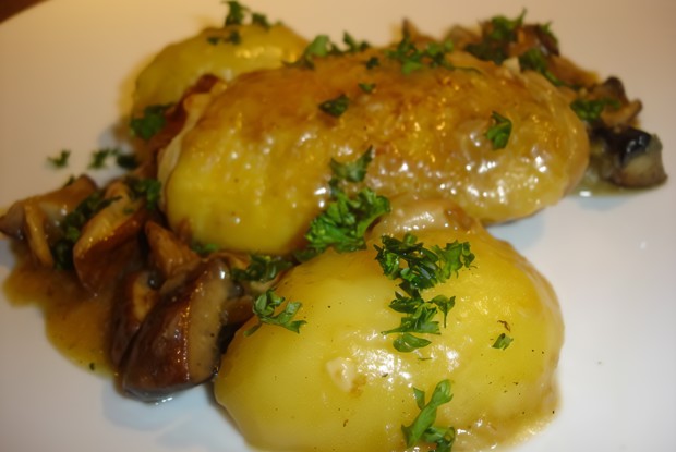 Картошка запеченая в духовке