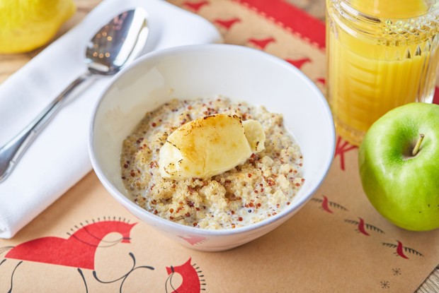 Каша из киноа с лимонным крем-брюле
