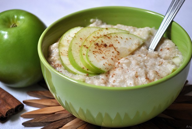 Каша корично-яблочная