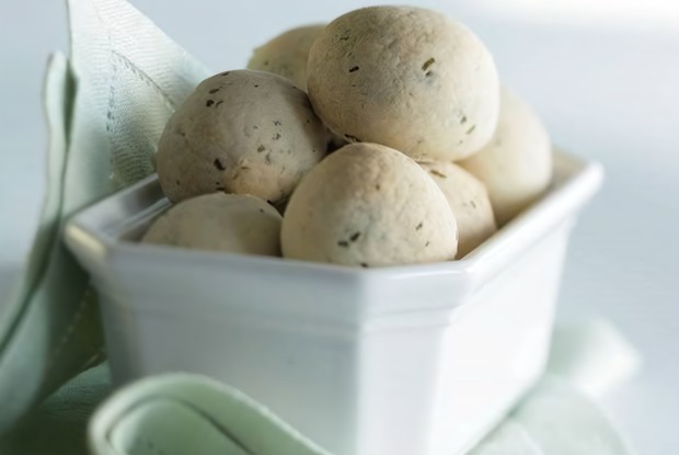 Кефирные булочки с укропом