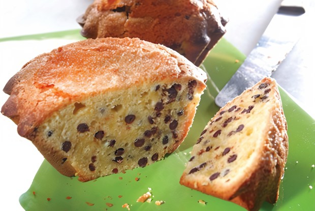 Кекс с оливковым маслом и тертым шоколадом