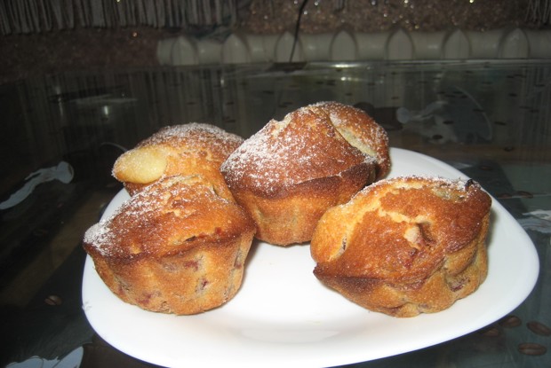 Кексы с вишнями