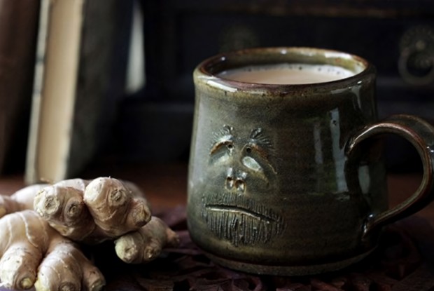 Кенийский чай с молоком и имбирем