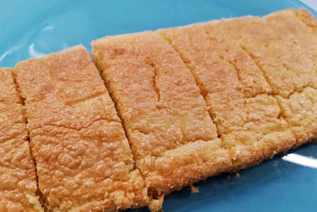 Кето-ломтики из миндальной муки