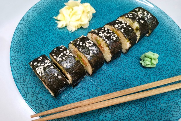 Кето-роллы из цветной капусты с тунцом