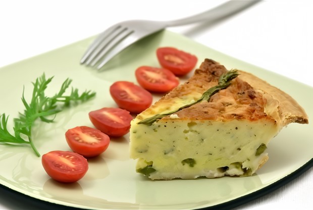 Киш со спаржей