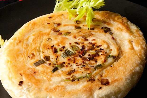 Китайские лепешки с зеленым луком
