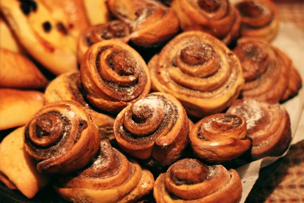 Классические булочки с корицей