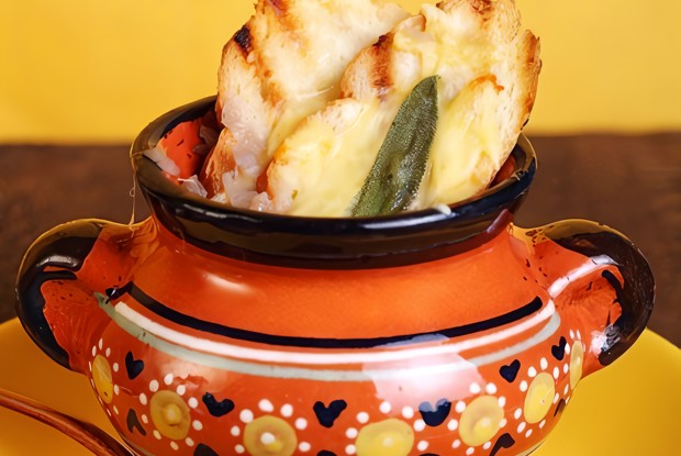 Классический французский луковый суп