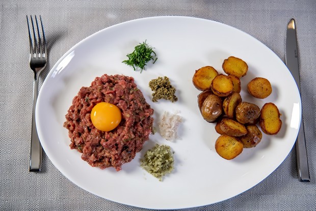 Классический тартар из говядины