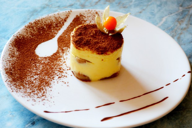 Классическое тирамису с коньяком