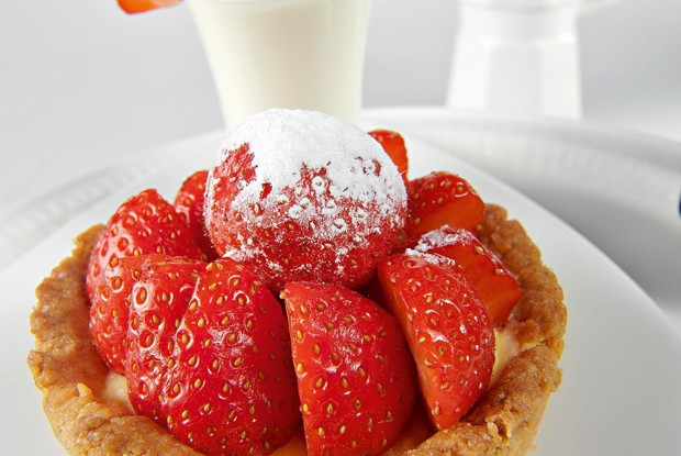 Клубничный тарт с сырным наполнителем